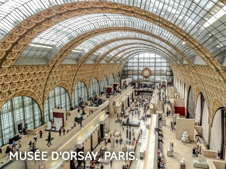 tourist centers to visit in Paris