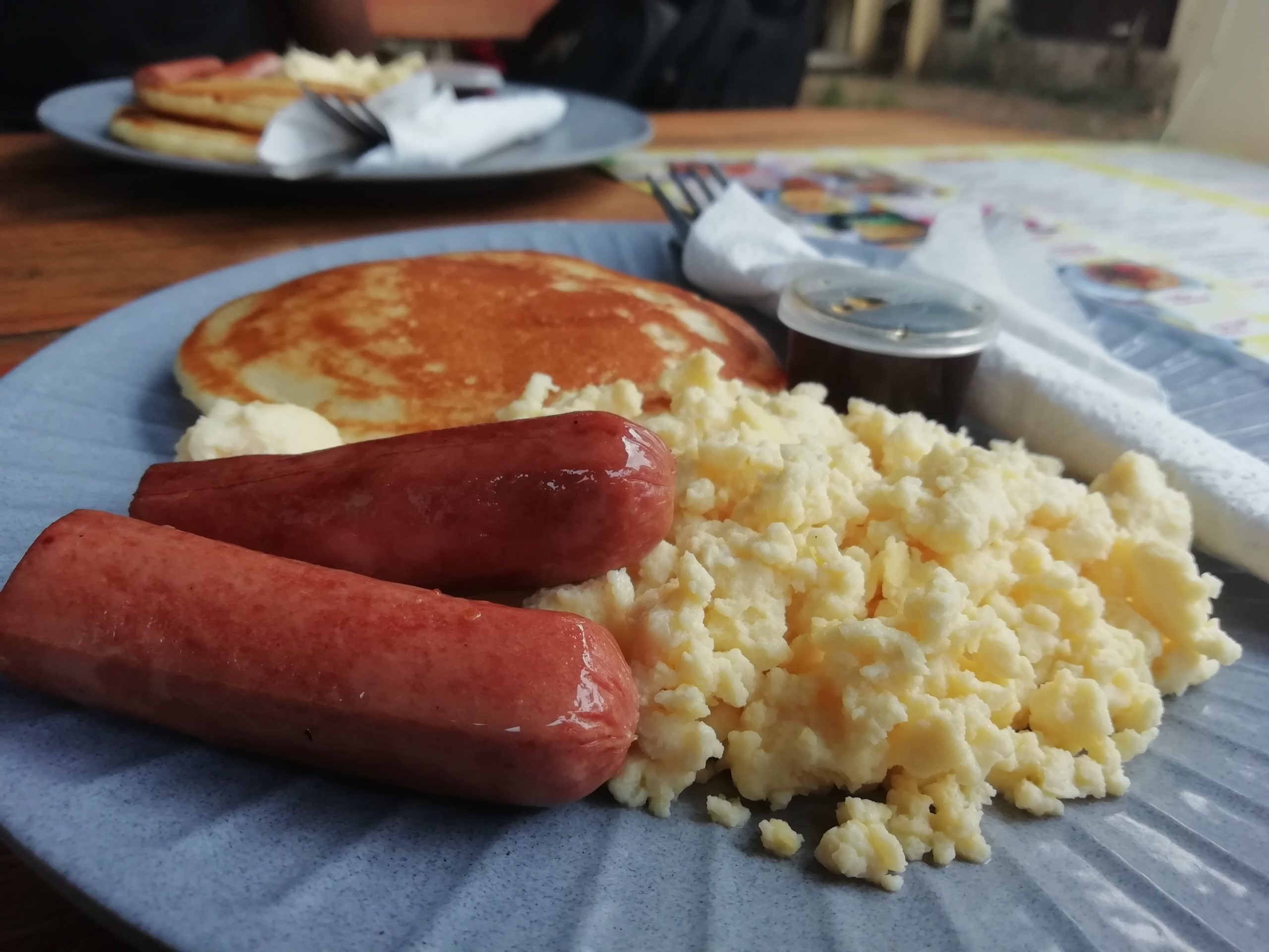 scramble eggs,pancakes and beef