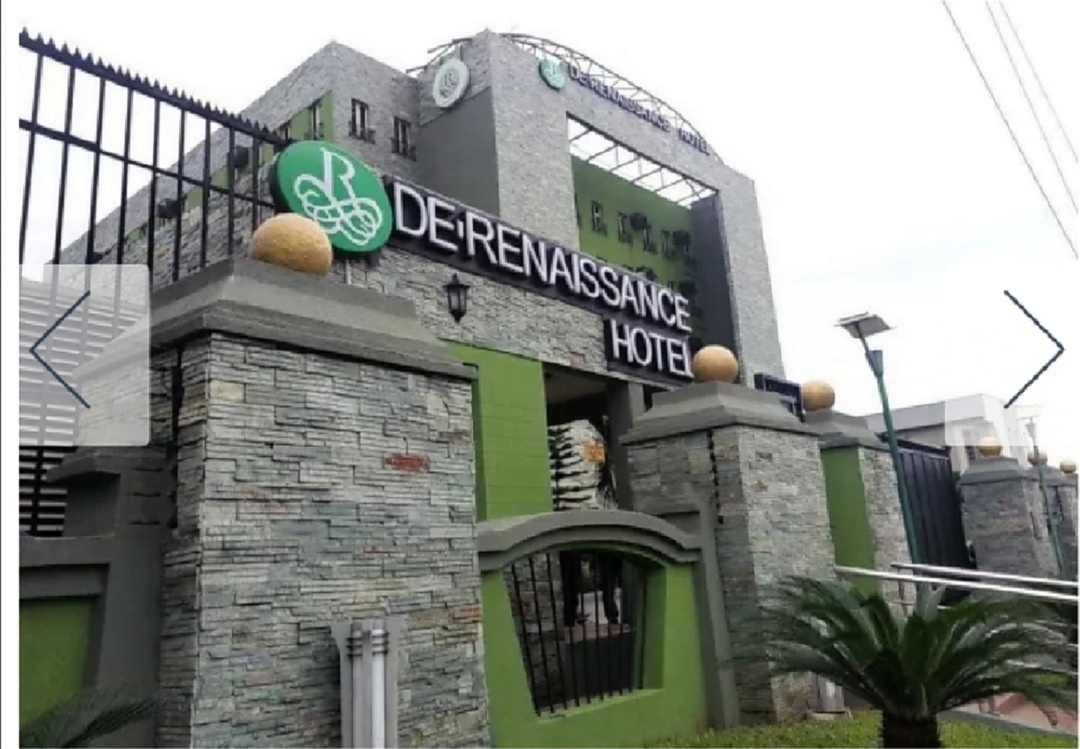 De Renaissance Hotel