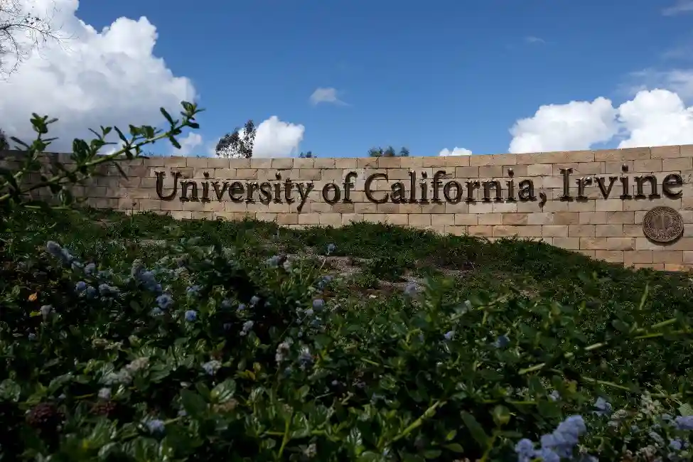 university of california irvine acceptance rate