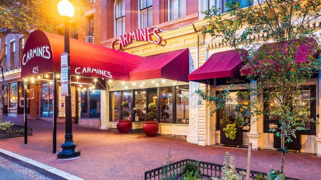 10 Top Italian Restaurants in DC (2023)